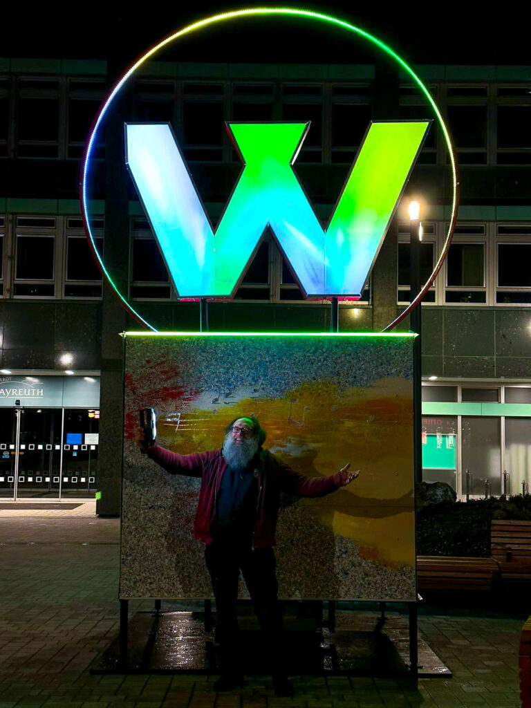 Pavel Šťastný, With pleasure