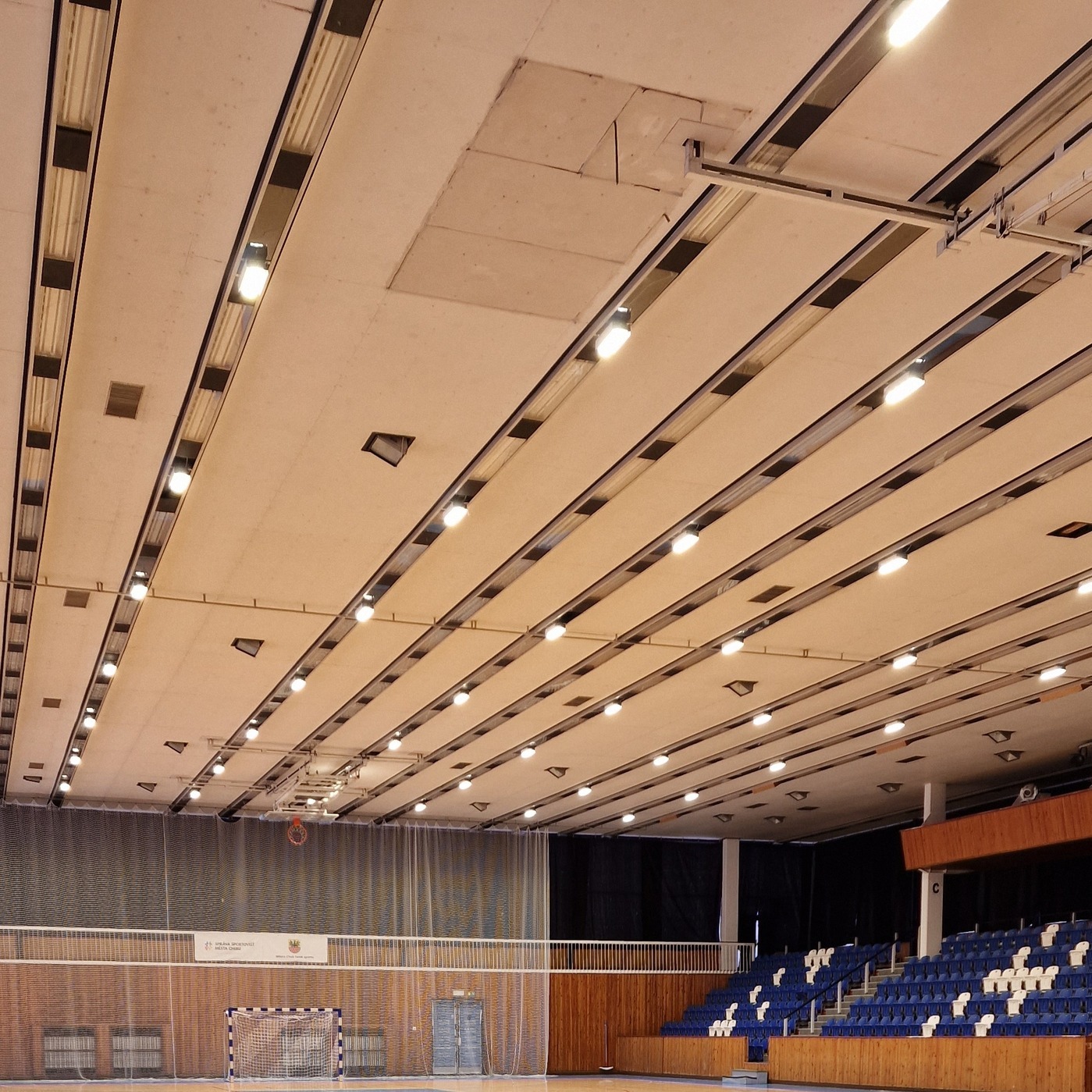 Light control without the cloud: modern lighting for TJ Lokomotiva